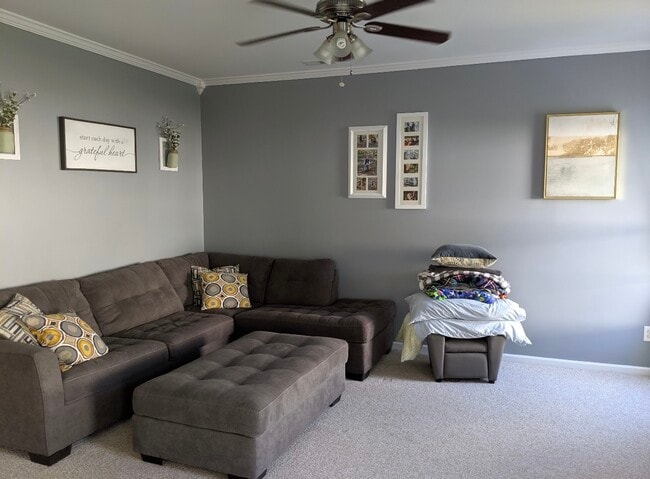 Photo - 8174 Rolling Glenn Dr