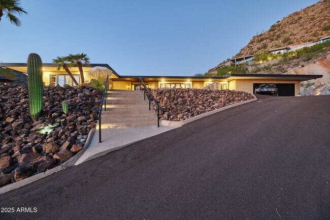 Photo - 4016 E Flynn Ln