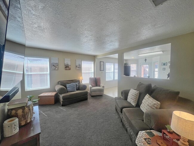 Photo - 6148 Malpais Park Ave NW