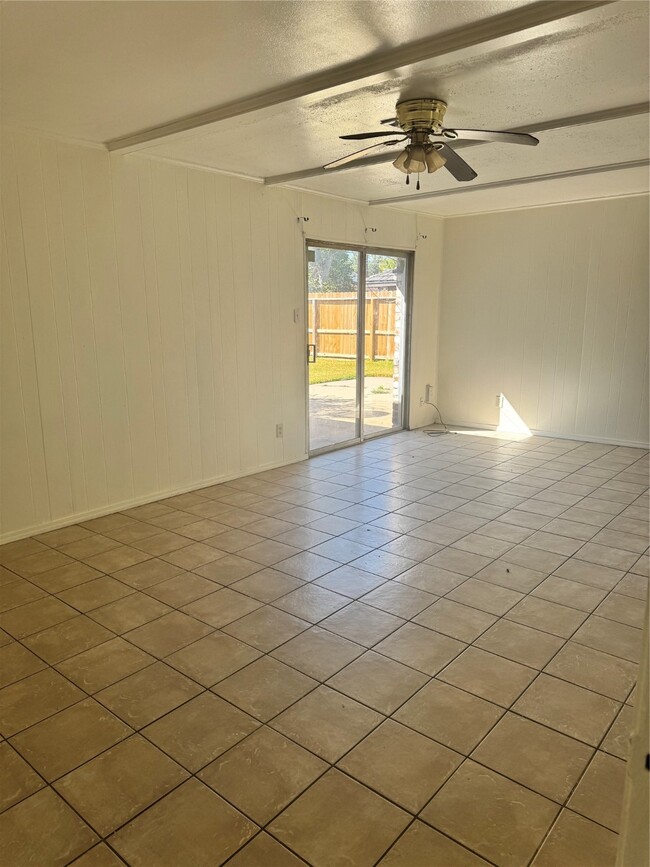Photo - 4315 Woodmont Dr