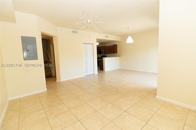 Photo - 11603 NW 89th St Unit 201