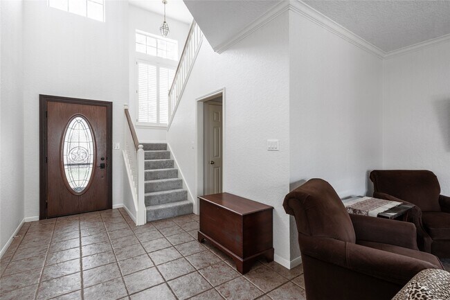 Photo - 4700 Broadmoor Dr