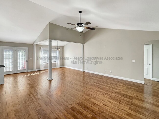 Photo - 4130 Oakstone Ln