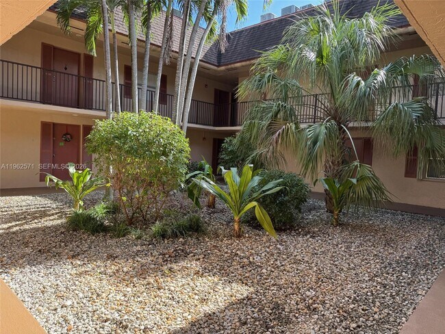 Photo - 11289 SW 88th St Unidad 214L