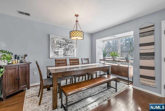 Photo - 1099 Coventry Way