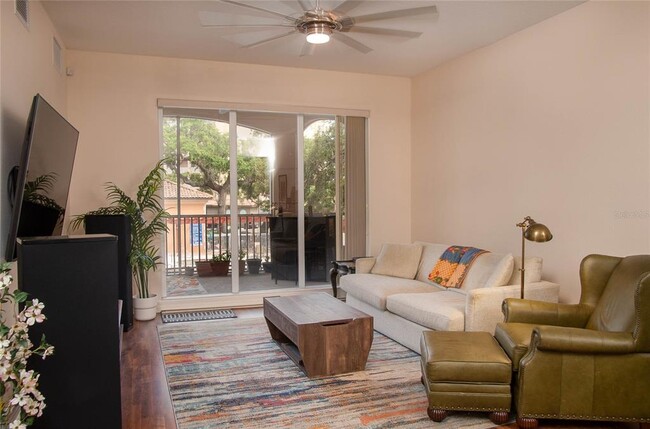 Photo - 5591 Cannes Cir Unidad 204