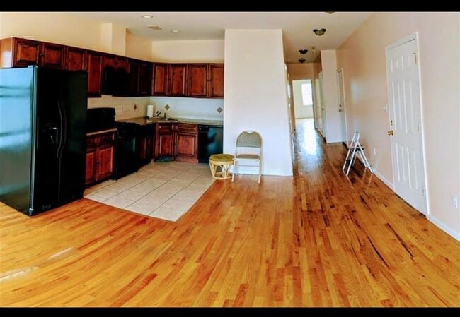 214 Kearney Ave Unit 1