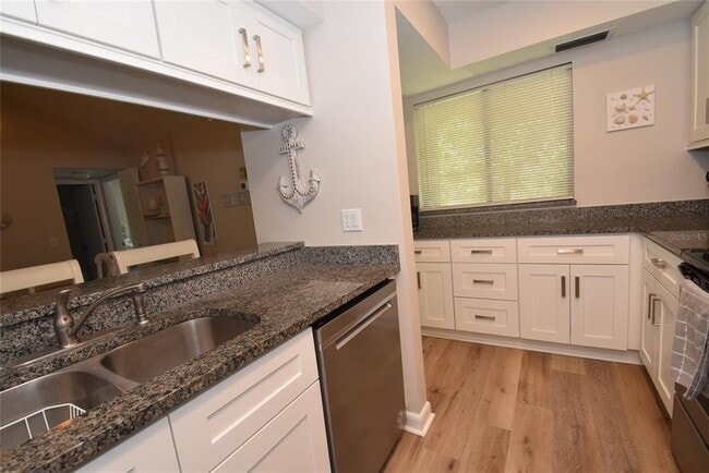 Photo - 1720 Glenhouse Dr Unit GL427