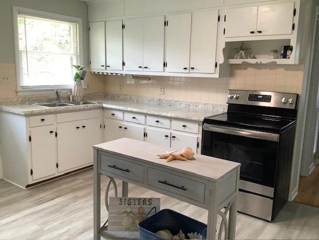 Photo - 69-B Russell Woods