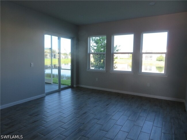 Building Photo - 4709 Arboretum Cir Unit 102