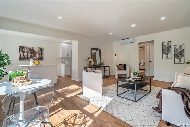 Photo - 538 Linwood Ave Unit 8