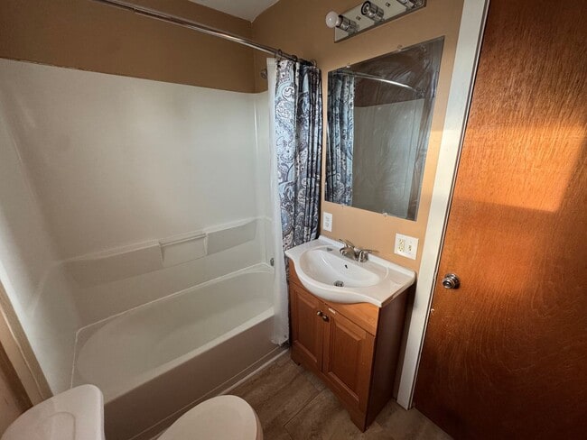 Photo - 2 bed 1 bath house.