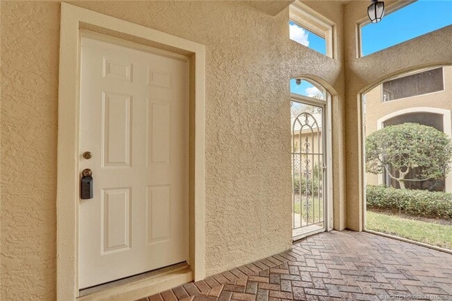 Photo - 3701 NW Willow Creek Dr