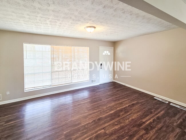 Photo - 2164 Camp Ground Rd SW