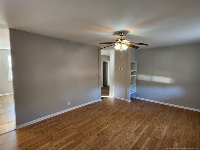 Photo - 1347 Levy Dr
