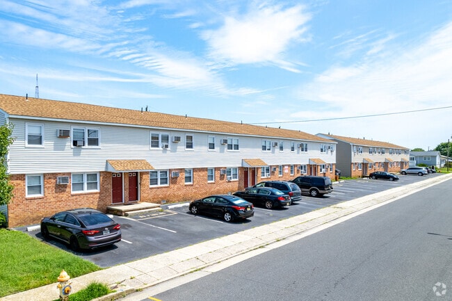 Lagoon Living - Lagoon Living