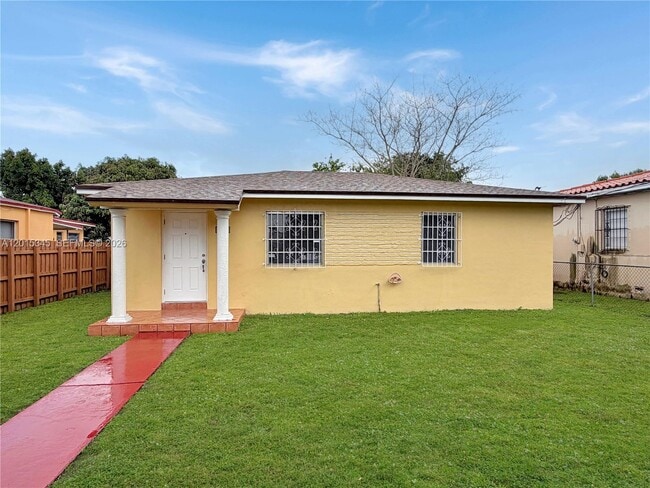 Building Photo - 111 SW 67th Ct