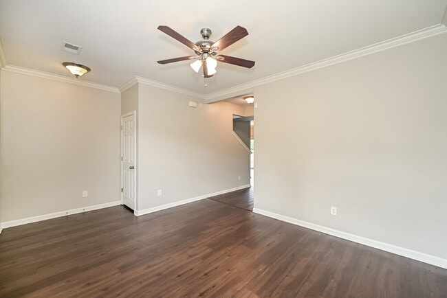 Photo - 1016 Solomon Ln