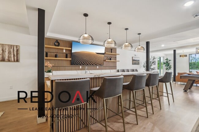 Photo - 14526 Kittridge St Unit 427