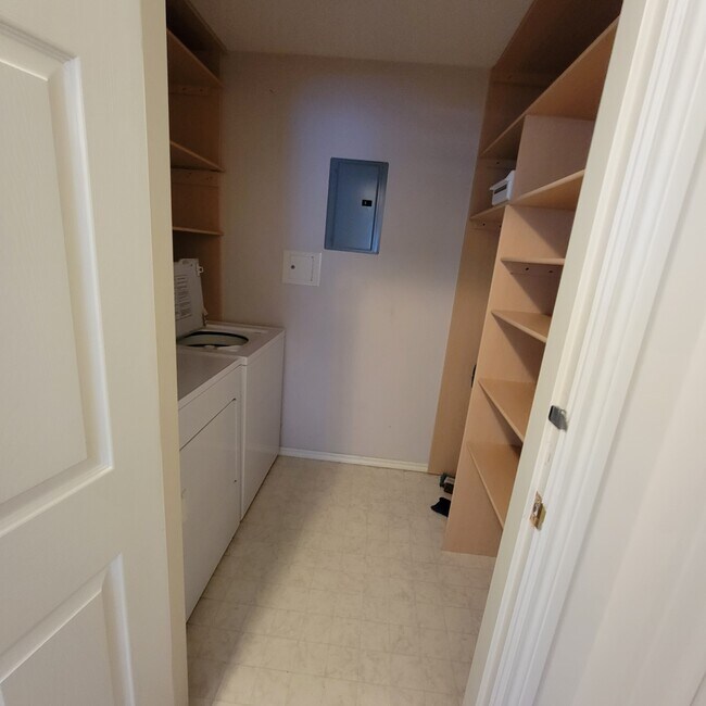 Photo - 2772 Clearbrook Rd Unit Brook hollow estates - #201