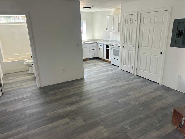 Photo - Choice Apartments Unit G