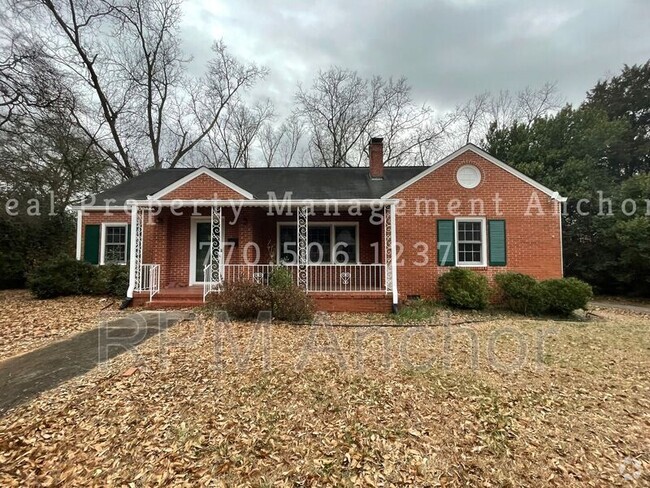 Building Photo - 90 Jonesboro St Rental