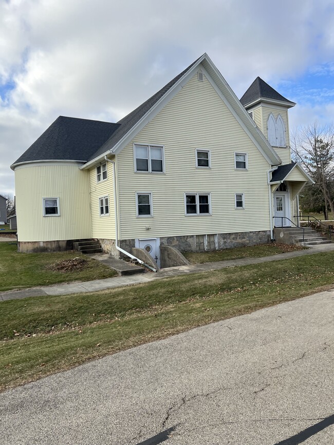 Photo - 420 N Turner St Unit 3
