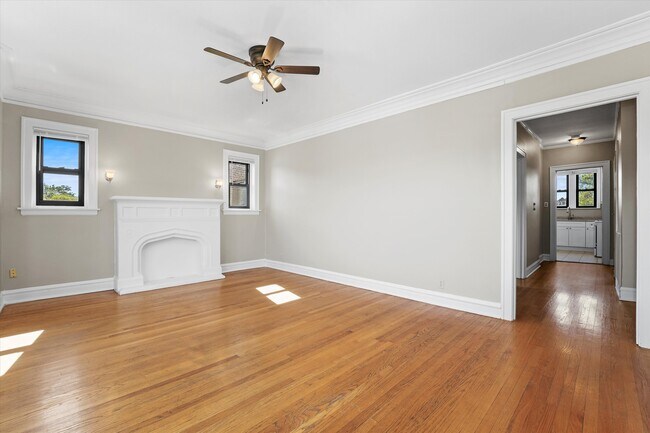 Photo - 44 Lawton Rd Unidad 1