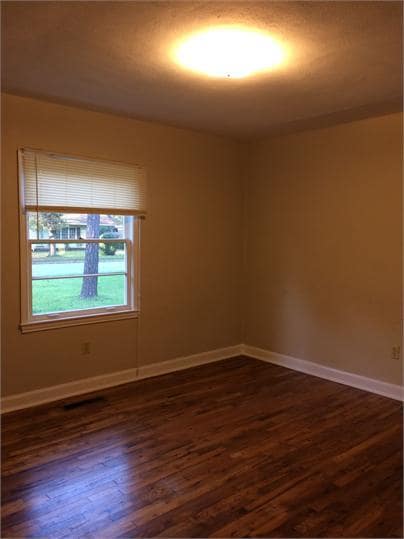 Photo - 1710 W Whitney Ave