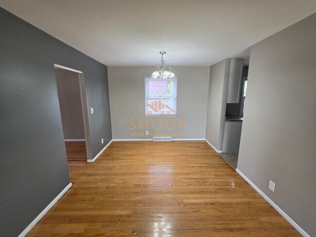 FRESH 4 BR HOME CLOSE TO EVERYTHING IN WEST LAFAYETTE
