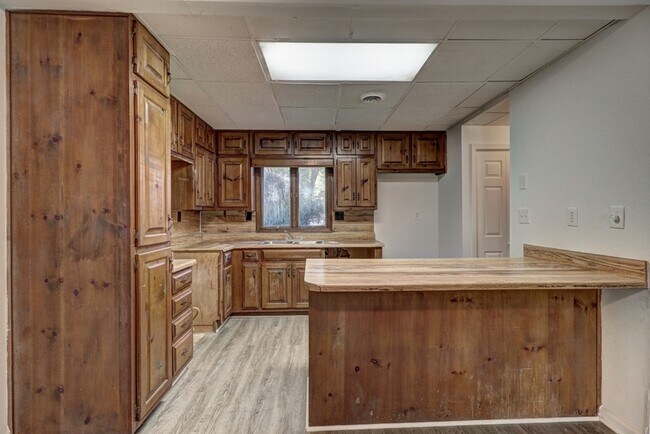 Photo - 1562 Circlestone Dr