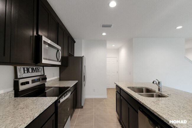 164 Glass Onion Dr