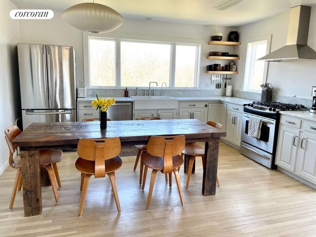 Photo - 65 Seaside Ave