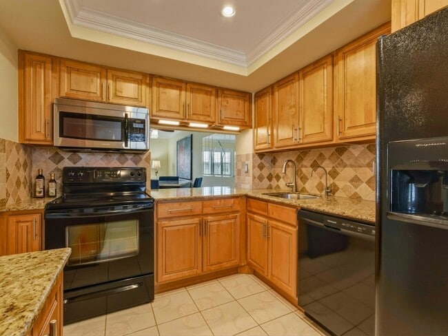 Photo - 9810 Marina Blvd Unidad 1136