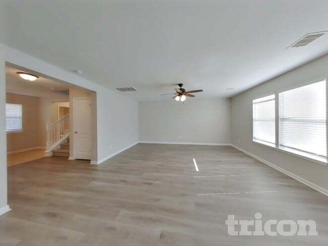 Photo - 7914 Moss Springs Ct