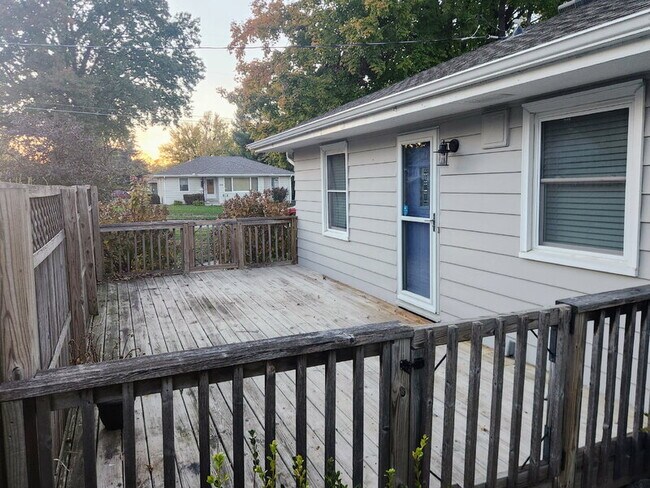 Photo - 4001 36th Pl