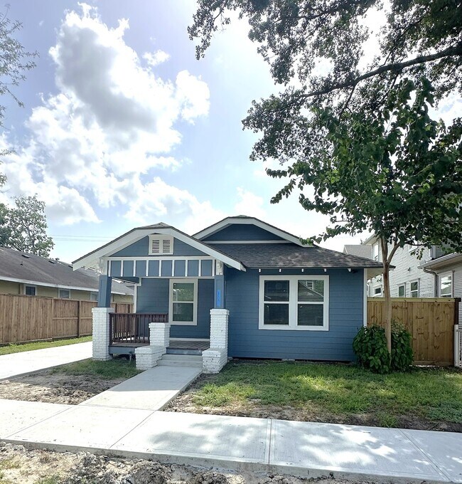 Photo - 1209 Cordell St