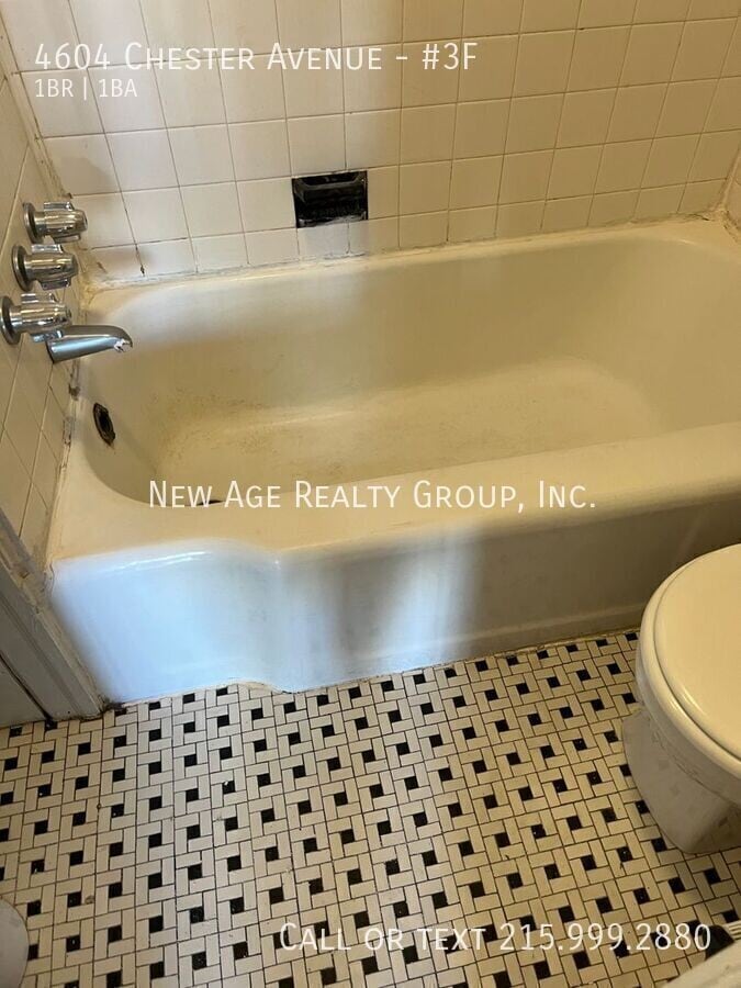 Photo - 4604 Chester Ave Unidad #3F