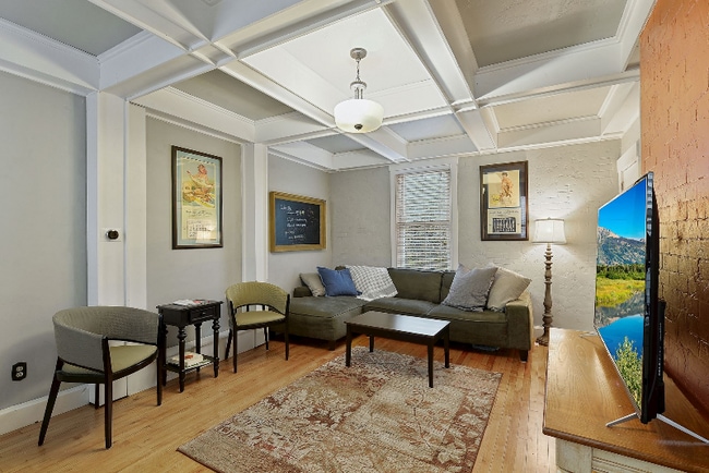 Photo - 422 NE 2nd St Unit 1