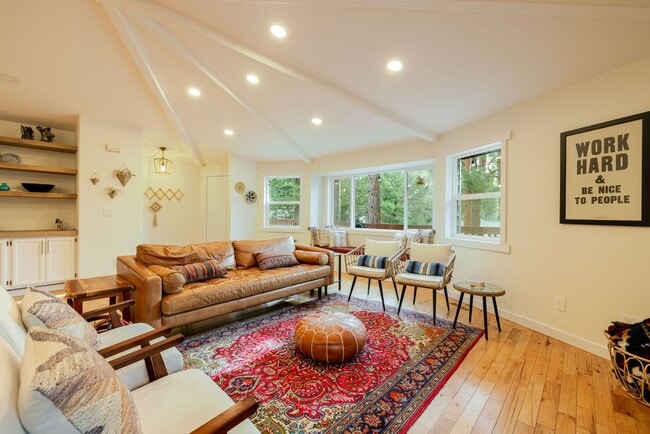 Photo - Furnished Rental in Desirable NW Bend Neighborhood