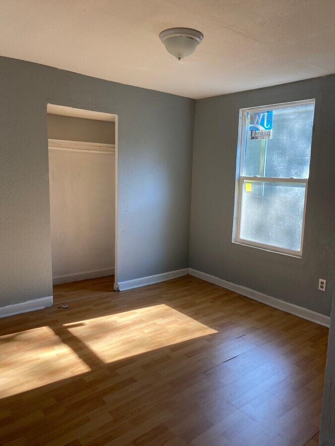 Photo - 2022 E New Orleans Ave