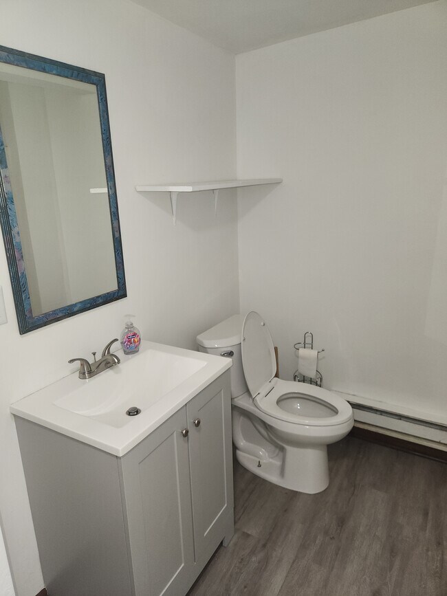 Photo - 48 E Gay St Unit 2