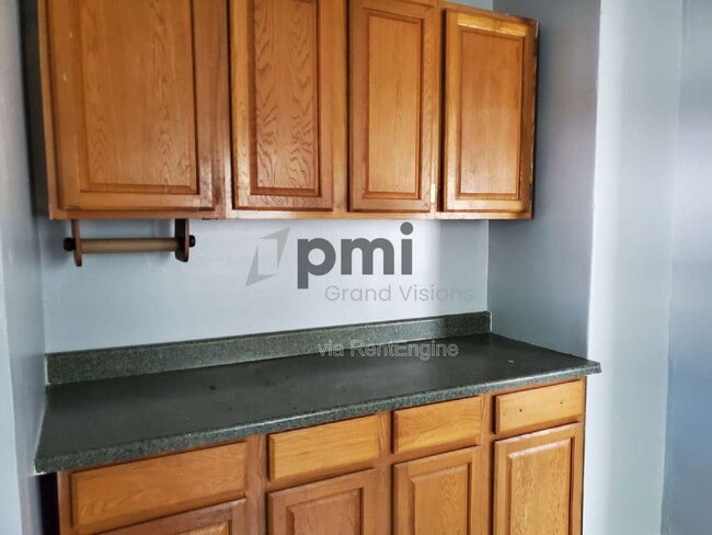 Photo - 1312 E Olive St