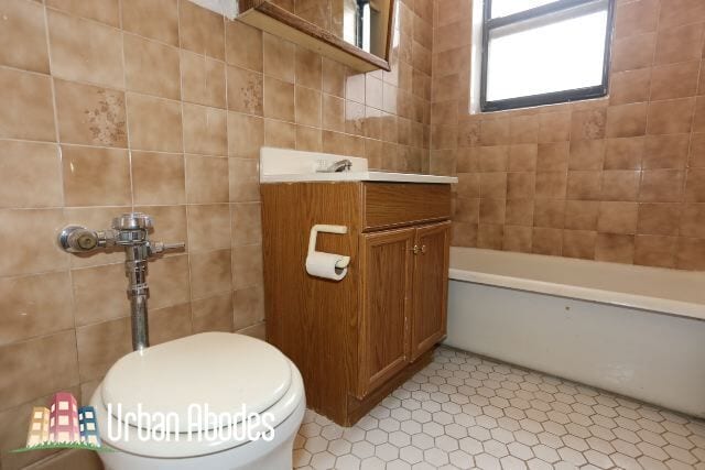 Photo - 739 W Belmont Ave Unit M05B