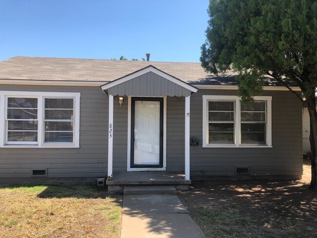 Photo - CUTE HOME WITH 2 BEDROOMS, 1 BATHROOM, 1 CAR GARAGE