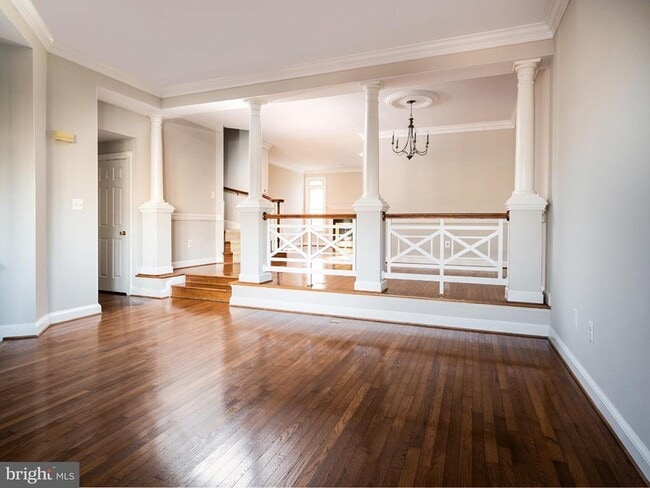 Photo - 2155 Wolftrap Ct