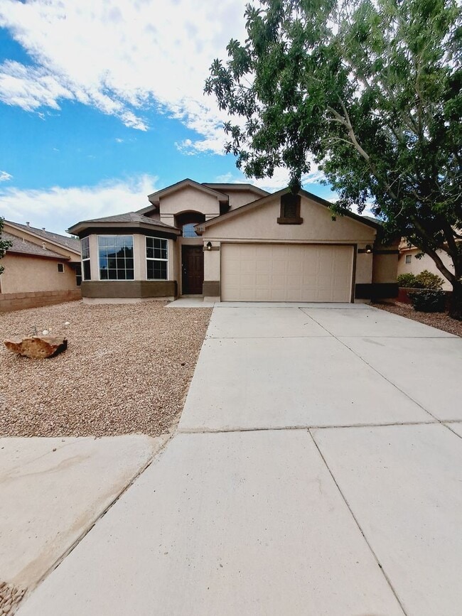 Photo - 2811 Desert Sage Ave SW