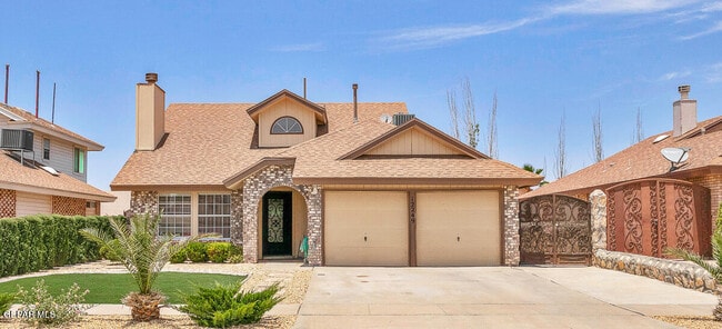 Photo - 12249 Delacroix Dr House
