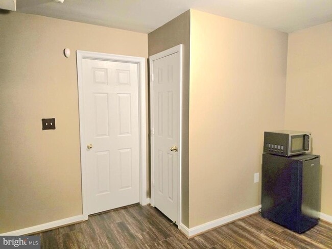 Photo - 3516 Community Dr