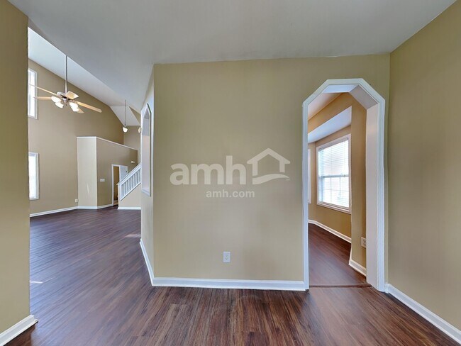 Photo - 4049 Alder Grove Ln